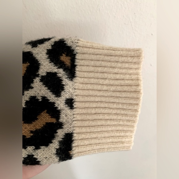 Vero Moda Leopard Print Crew Neck Sweater - Tan/Cream/Black - Picture 5 of 7